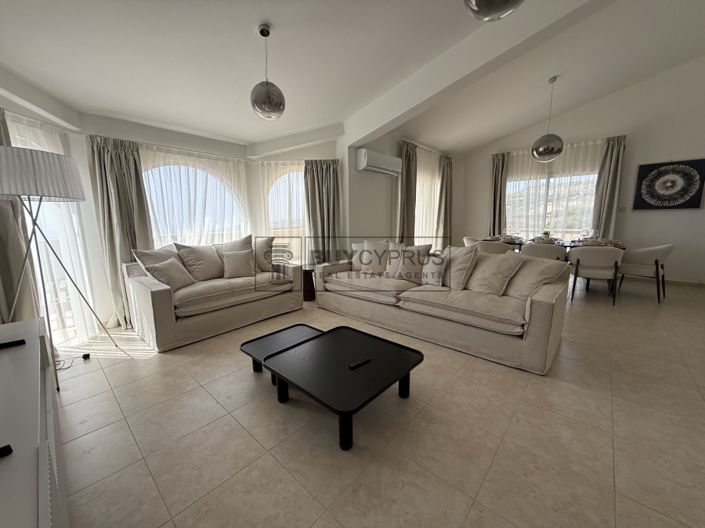 Image No.7-5 Bed Villa for sale