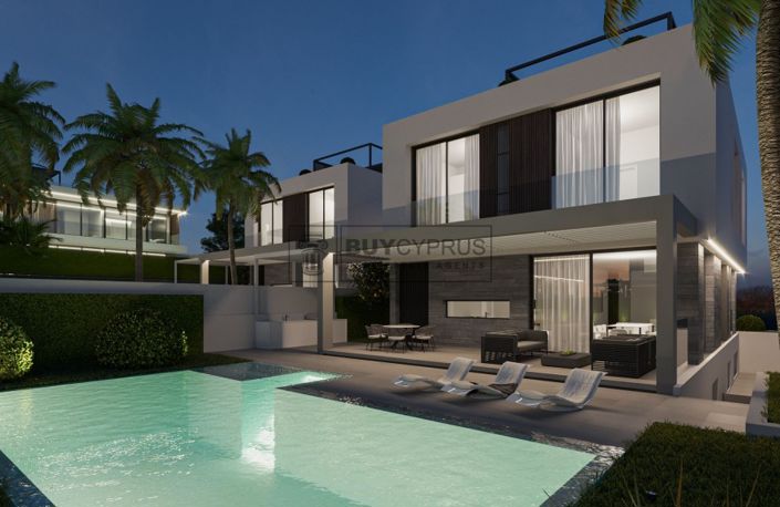 Image No.3-4 Bed Villa for sale