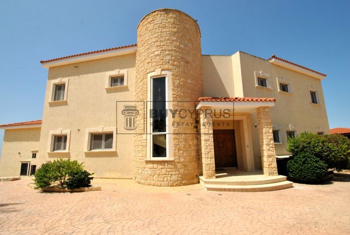 Image No.9-Villa de 5 chambres à vendre à Akoursos