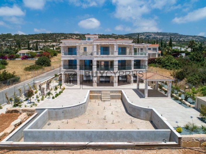 Image No.28-7 Bed Villa for sale