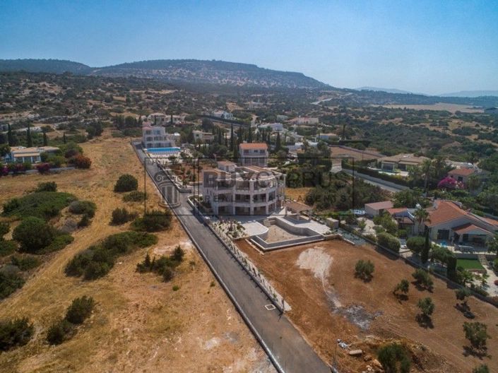 Image No.33-7 Bed Villa for sale