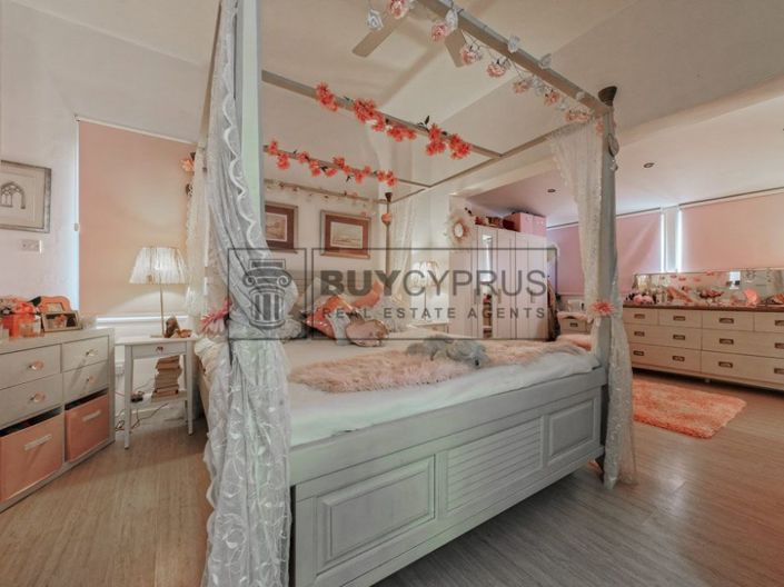 Image No.17-4 Bed Villa for sale