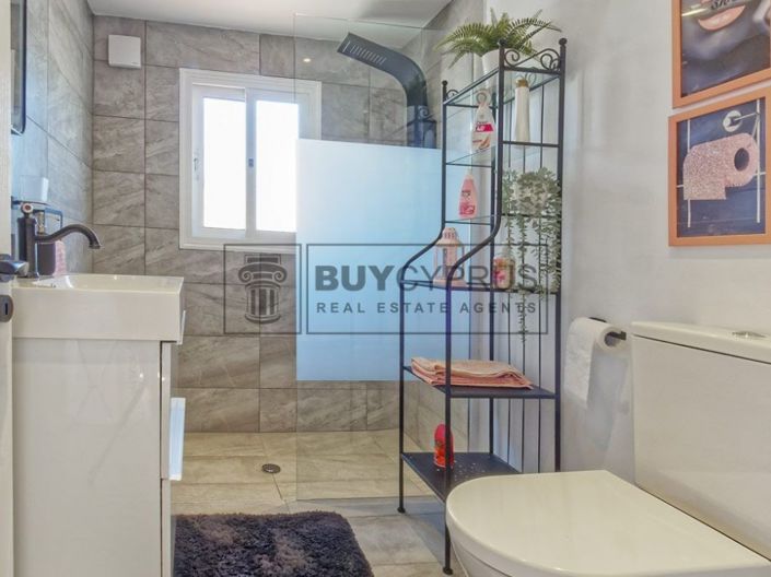 Image No.18-4 Bed Villa for sale