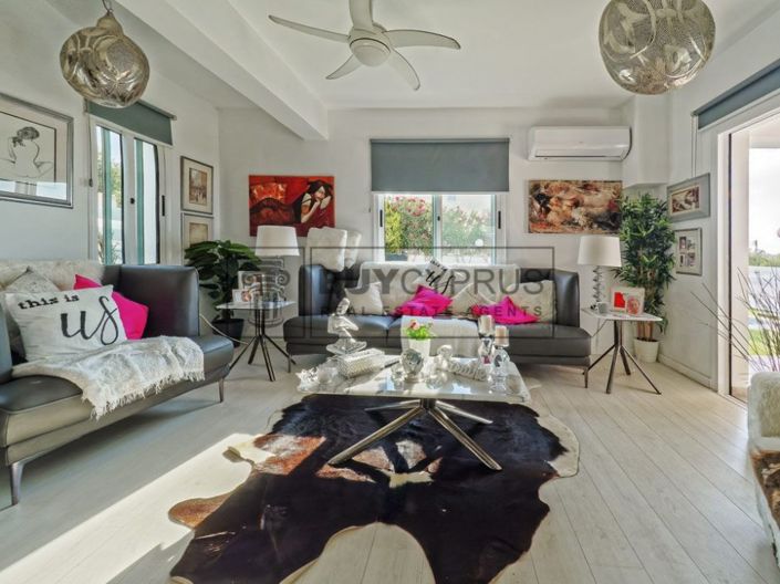 Image No.9-4 Bed Villa for sale