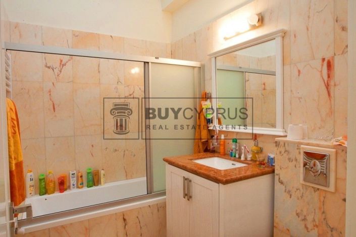 Image No.21-7 Bed Villa for sale