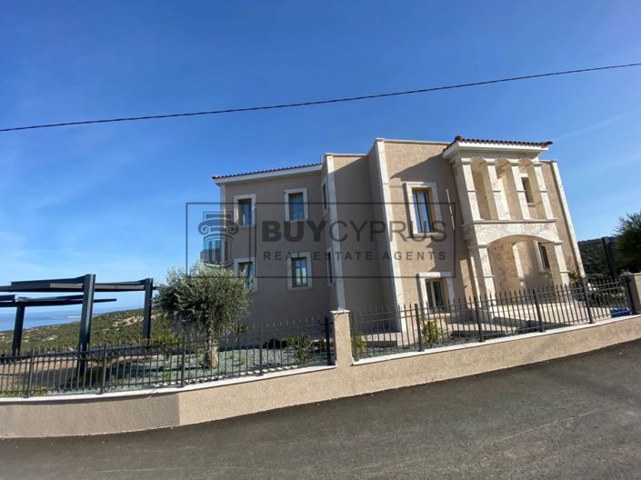 Image No.6-5 Bed Villa for sale