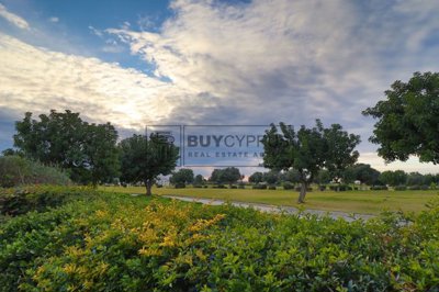 Town House For Sale  in  Aphrodite Hills