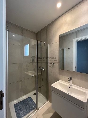 Image No.22-3 Bed Property for sale