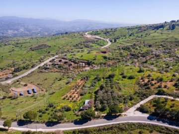 Residential Land  For Sale  in  Droushia