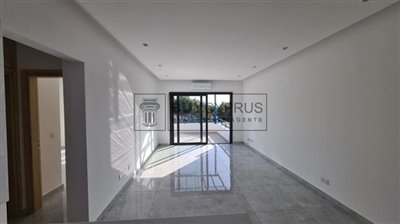 Apartment For Sale  in  Tombs of the Kings