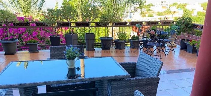 Image No.15-6 Bed Villa for sale