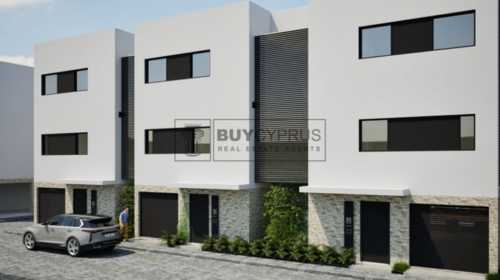 Image No.13-2 Bed Townhouse for sale