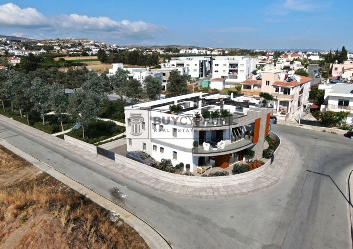 Image No.1-3 Bed Apartment for sale