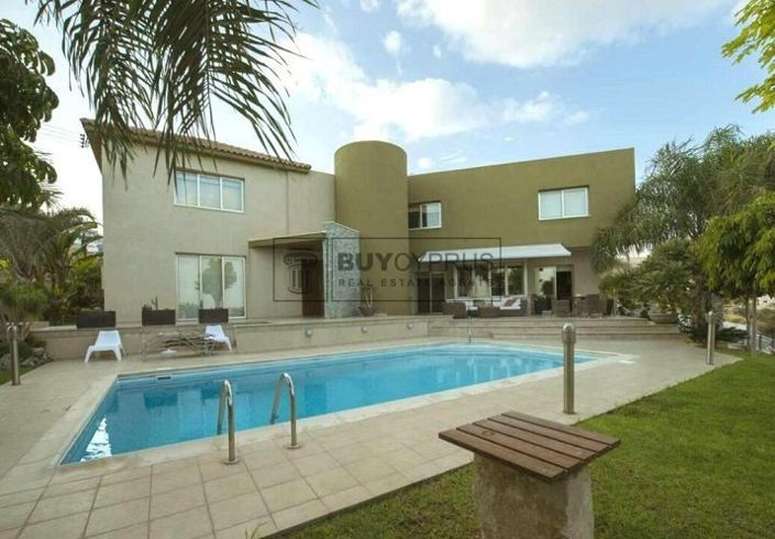 Image No.1-Villa de 5 chambres à vendre à Agios Athanasios