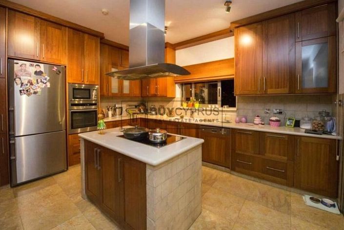 Image No.11-5 Bed Villa for sale