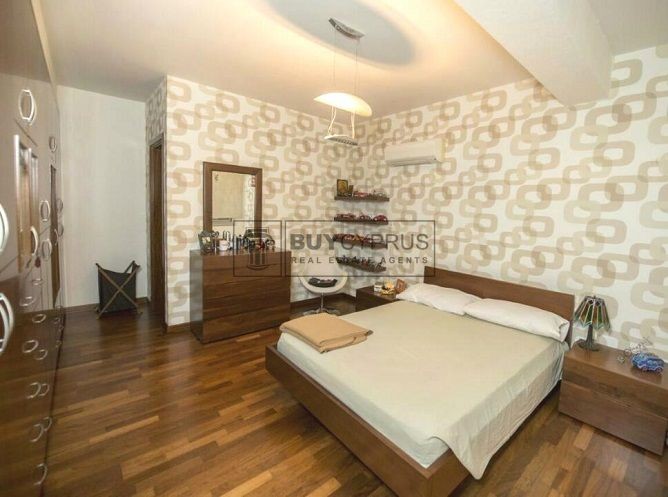 Image No.13-5 Bed Villa for sale