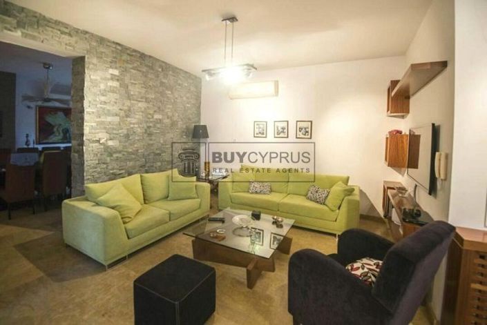 Image No.9-5 Bed Villa for sale