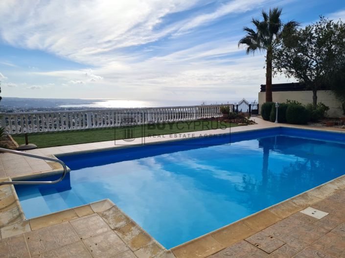 Image No.3-Villa de 3 chambres à vendre à Peyia