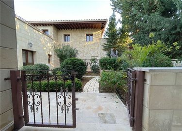 Detached Villa For Sale  in  Aphrodite Hills