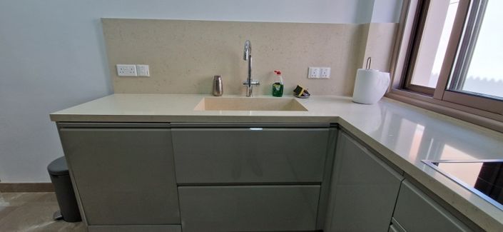 Image No.12-3 Bed Apartment for sale