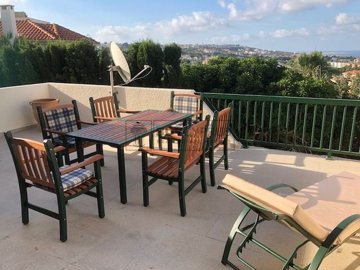 Apartment For Sale  in  Chlorakas