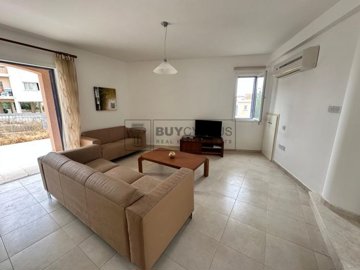 Town House For Sale  in  Peyia
