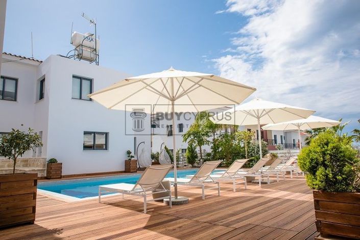 Image No.3-29 Bed Commercial for sale