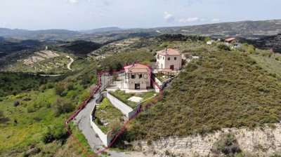 Detached Villa For Sale  in  Vouni
