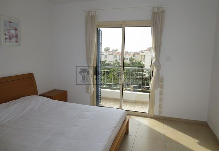 Image No.8-2 Bed Townhouse for sale