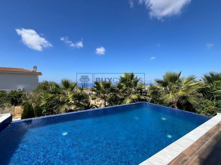 Image No.70-4 Bed Villa for sale