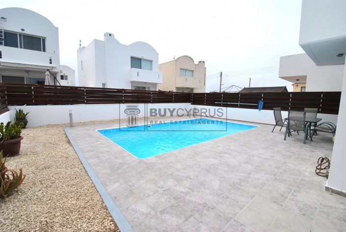 Image No.2-Villa de 3 chambres à vendre à Yeroskipou