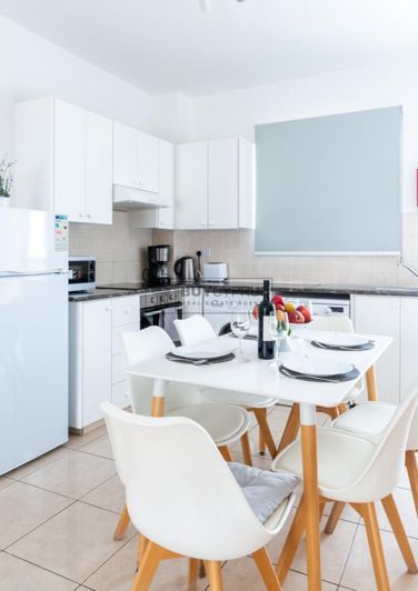 Image No.12-2 Bed Apartment for sale