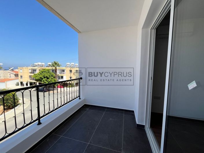 Image No.22-2 Bed Townhouse for sale