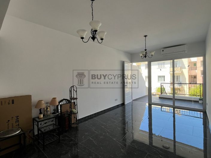 Image No.6-2 Bed Townhouse for sale