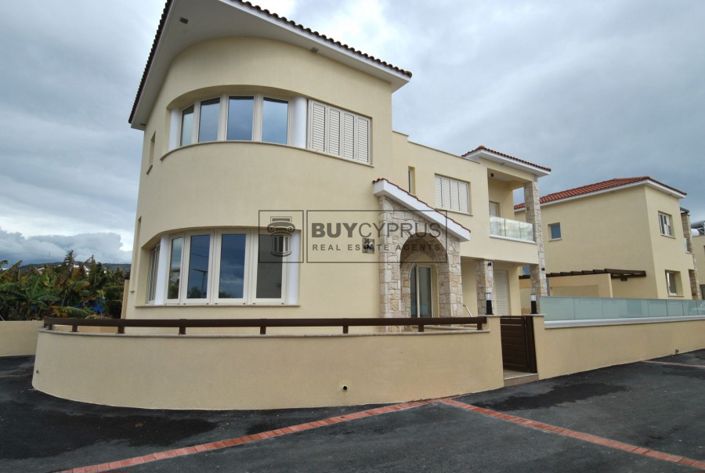 Image No.6-3 Bed Villa for sale