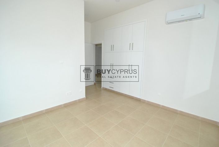 Image No.27-3 Bed Villa for sale