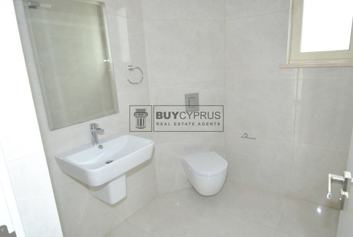 Image No.33-3 Bed Villa for sale