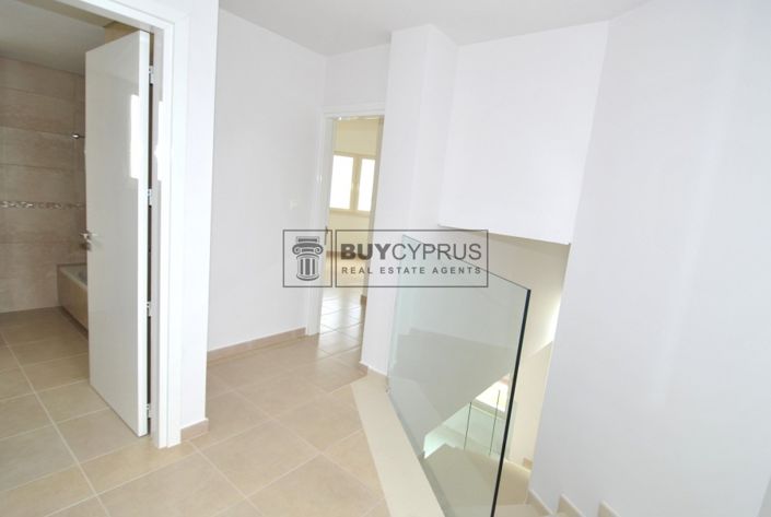 Image No.34-3 Bed Villa for sale