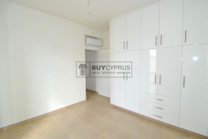 Image No.36-3 Bed Villa for sale