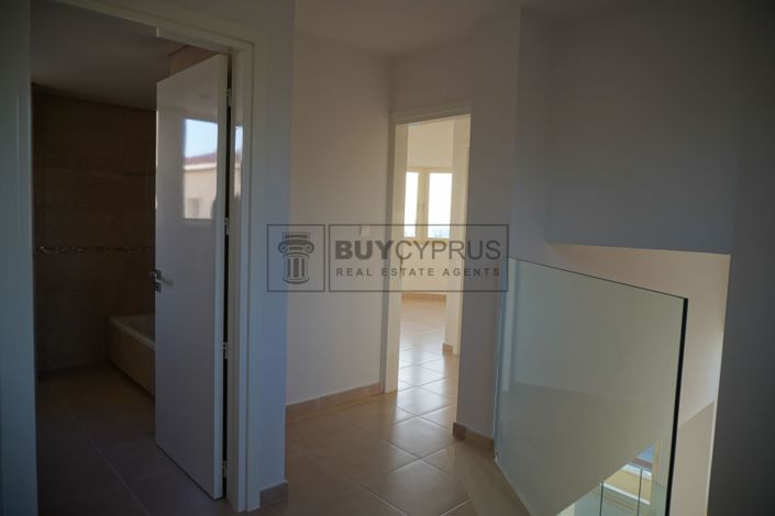 Image No.48-3 Bed Villa for sale