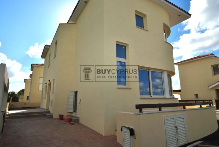 Image No.8-3 Bed Villa for sale