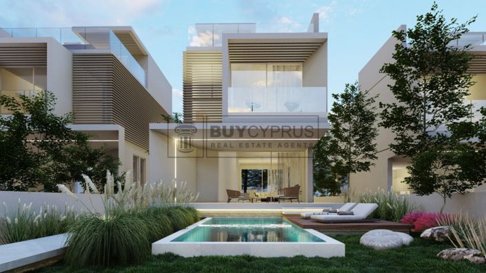Image No.1-4 Bed Villa for sale