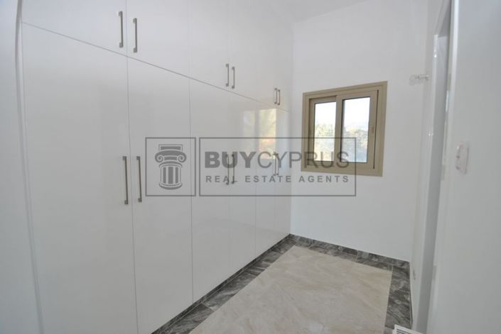 Image No.25-4 Bed Villa for sale