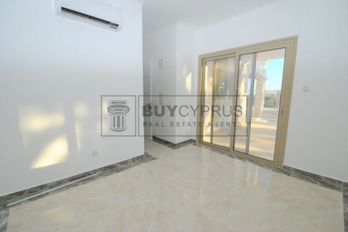 Image No.29-4 Bed Villa for sale