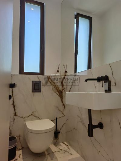 Image No.49-Villa de 5 chambres à vendre à Peyia