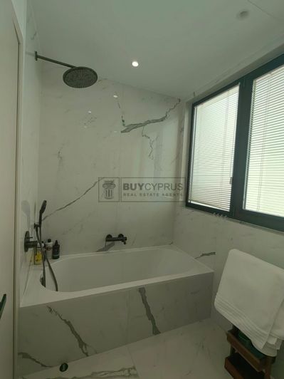 Image No.61-Villa de 5 chambres à vendre à Peyia