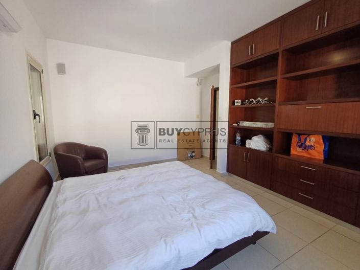 Image No.18-8 Bed Villa for sale