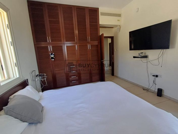 Image No.40-8 Bed Villa for sale