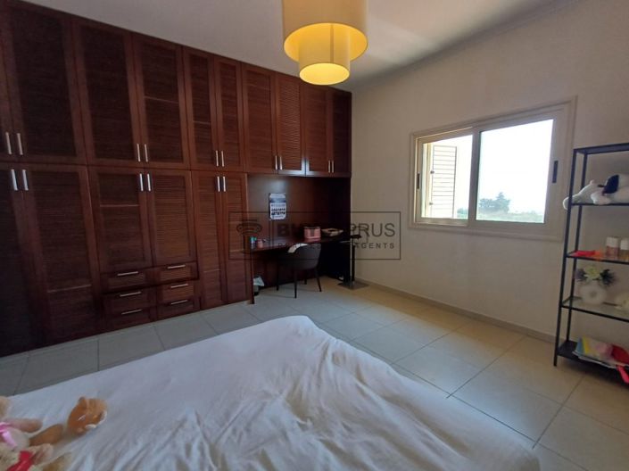 Image No.42-8 Bed Villa for sale