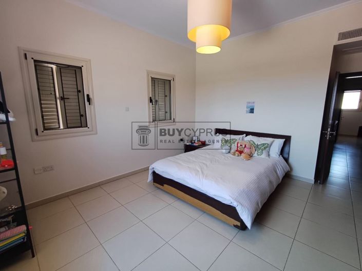 Image No.50-8 Bed Villa for sale